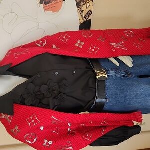 BNEW UNUSED Louis Vuitton Red Silver Monogram LOGOMANIA Scarf M75832